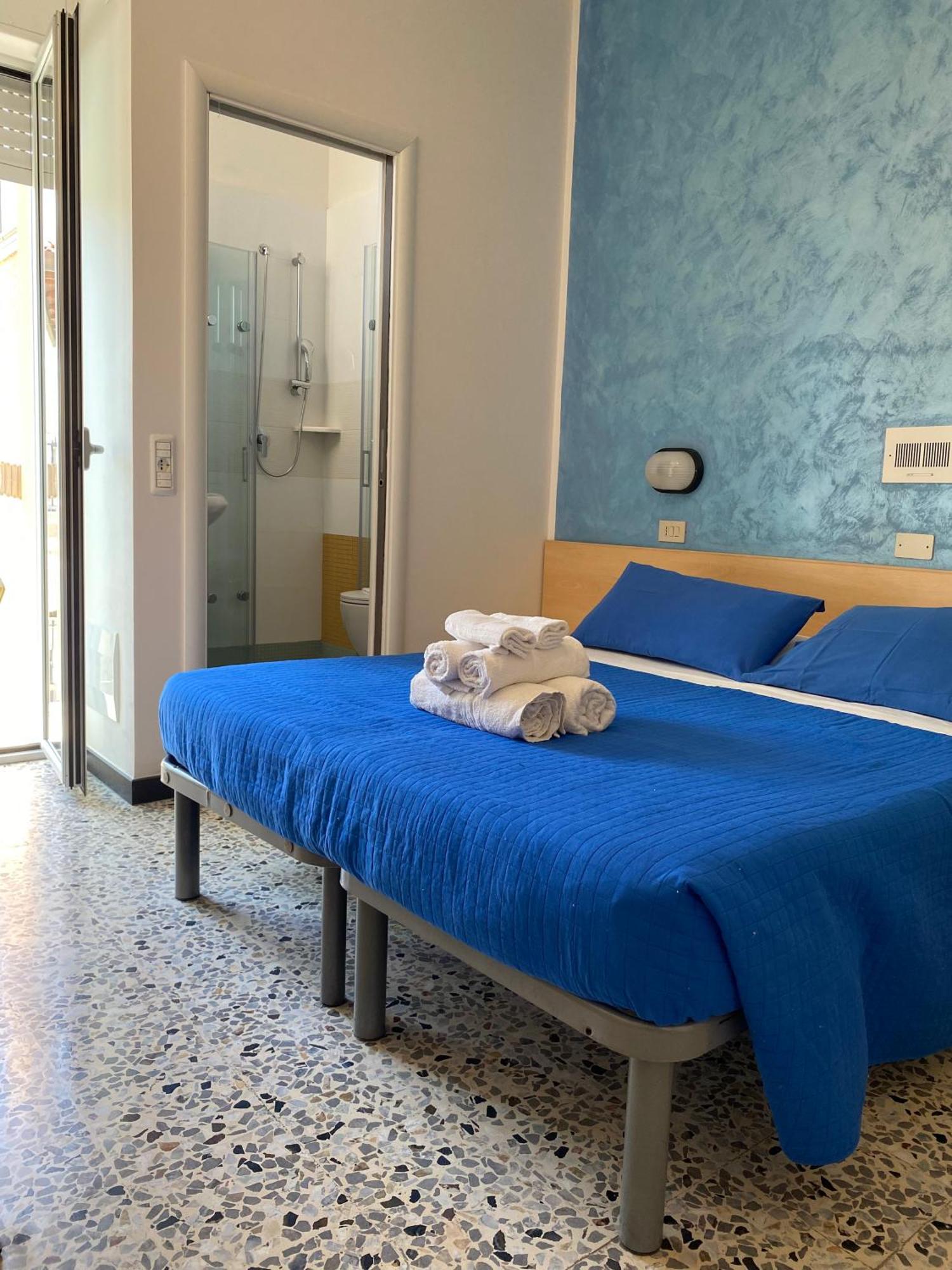 Hotel Loretta Rimini Exterior photo